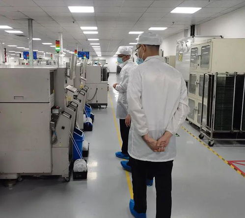 廣州市工信局總工程師胡志剛一行走訪調研七喜電腦，助力計算機網(wǎng)絡工程發(fā)展